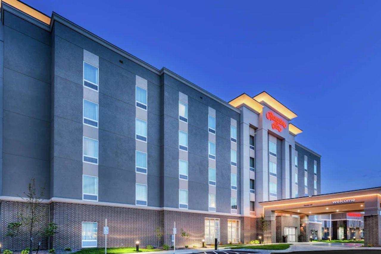 Hampton Inn Gardner Exterior photo
