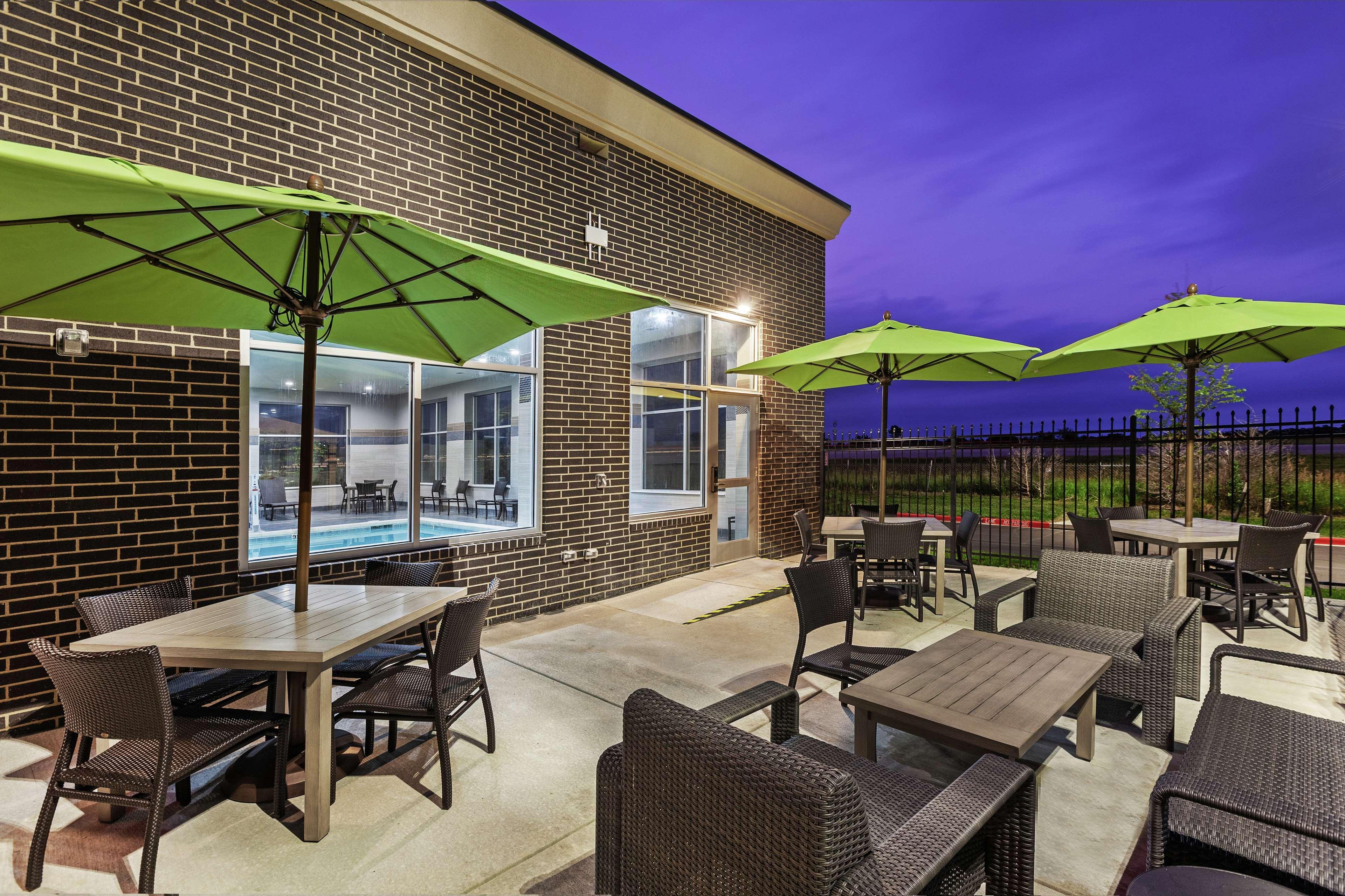 Hampton Inn Gardner Exterior photo